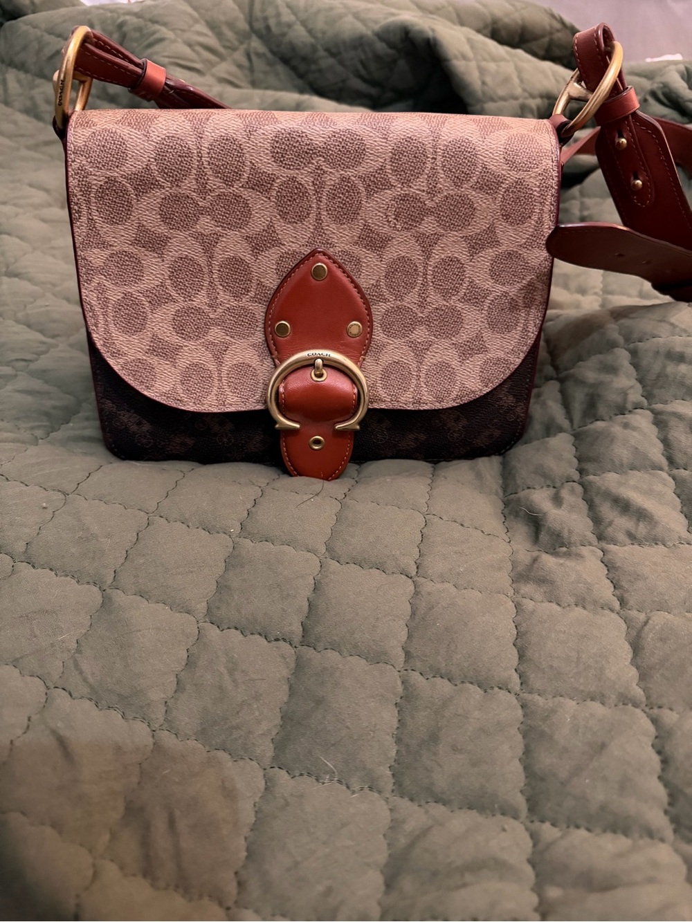 Coach Two-Tone Signature Crossbody in Chalk and Rust